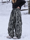 Women's TerrainFlex Freestyle Oversized Cargo Snowboard Pants – Crew Edition