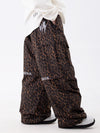 Women's Wild Soul Steeze Shred Master Baggy Street Cargo Leopard Snow Pants / Shorts